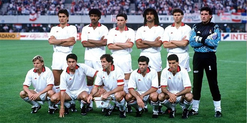 doi-bong-manh-nhat-the-gioi-ac-milan-1988