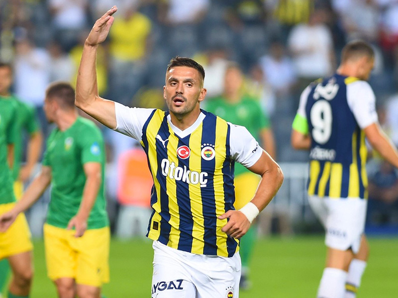 Soi kèo Fenerbahce vs Sivasspor lúc 0h00 ngày 5/12/2023