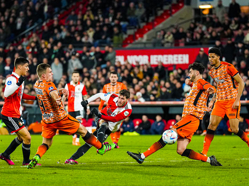 Soi kèo Feyenoord vs Volendam lúc 3h00 ngày 8/12/2023