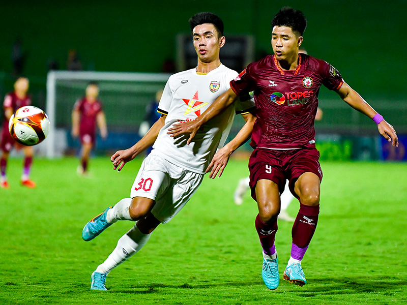 Soi kèo Hà Tĩnh vs Bình Định lúc 17h00 ngày 16/12/2023