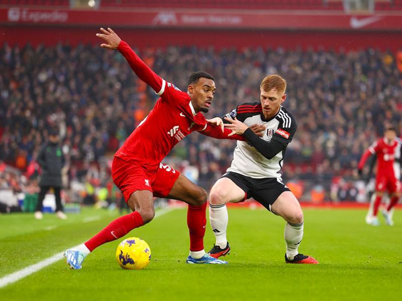 Soi kèo Liverpool vs Fulham lúc 3h00 ngày 11/1/2024