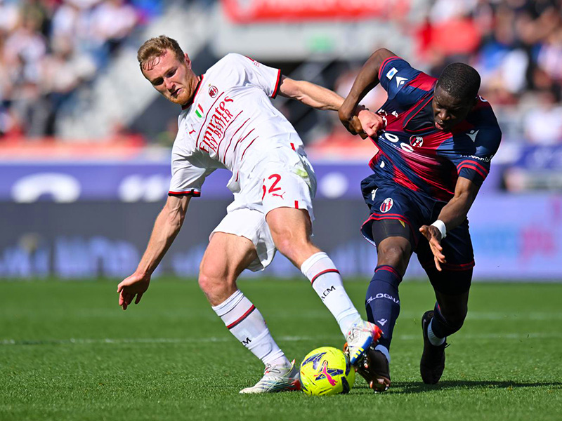 Soi kèo Milan vs Bologna lúc 2h45 ngày 28/1/2024