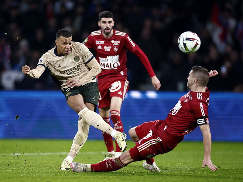 Soi kèo PSG vs Brest lúc 3h10 ngày 8/2/2024