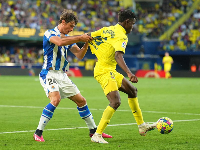 Soi kèo Sociedad vs Villarreal lúc 3h00 ngày 24/2/2024