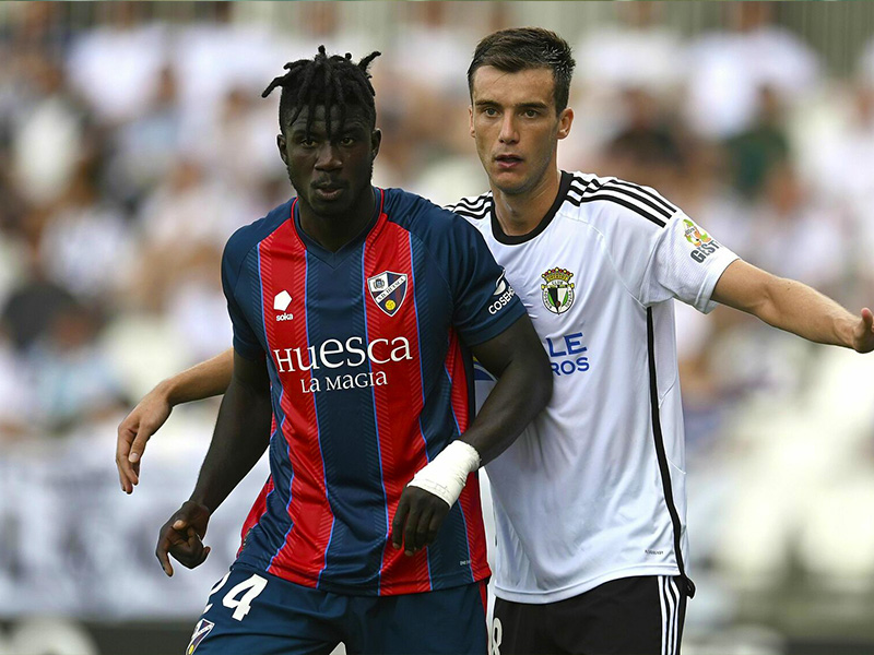 Soi kèo Huesca vs Burgos lúc 22h15 ngày 24/3/2024