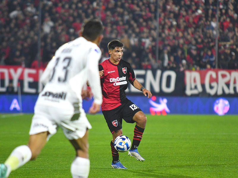 Soi kèo Newell's Old Boys vs Platense lúc 7h00 ngày 16/3/2024