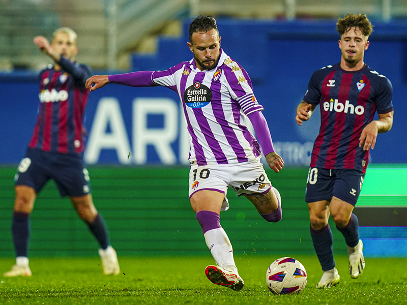 Soi kèo Valladolid vs Eibar lúc 22h15 ngày 24/3/2024