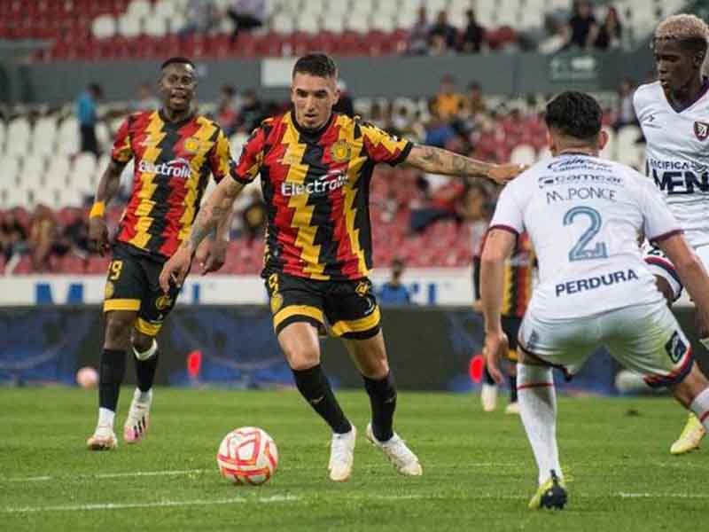 Soi kèo Leones Negros vs La Paz lúc 08h05 ngày 28/3/2024