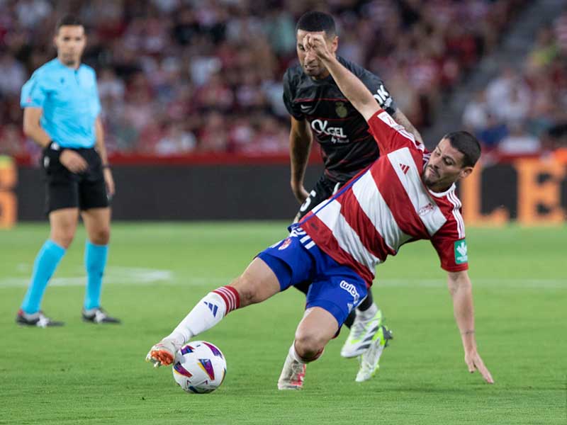 Soi kèo Mallorca vs Granada lúc 20h00 ngày 16/3/2024