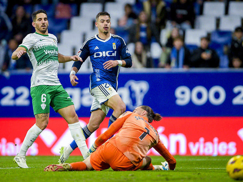 Soi kèo Elche vs Oviedo lúc 1h30 ngày 6/4/2024