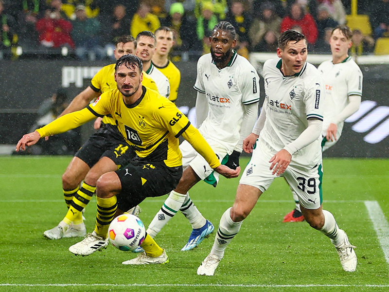 Soi kèo Gladbach vs Dortmund lúc 20h30 ngày 13/4/2024