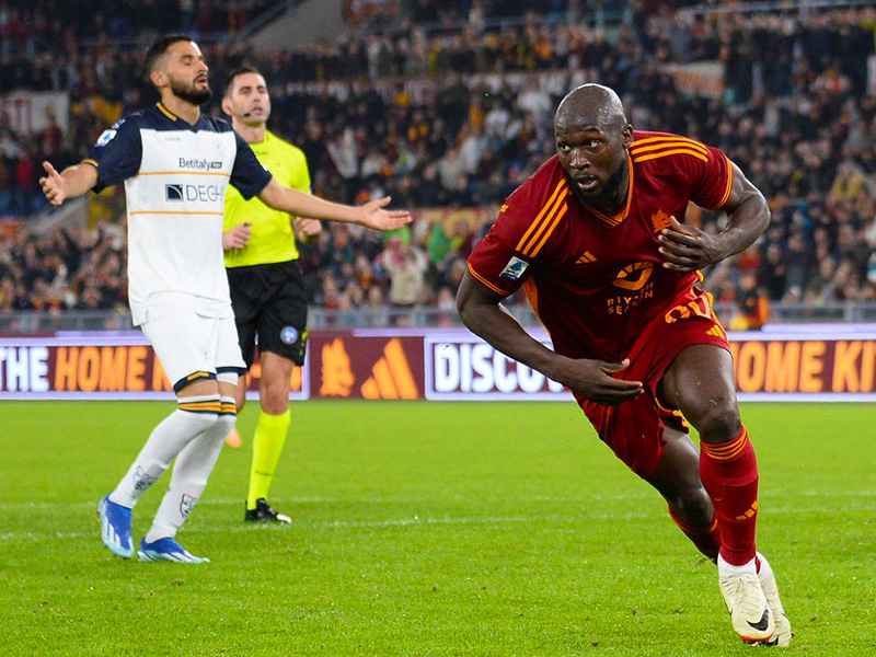 Soi kèo Lecce vs Roma lúc 23h00 ngày 1/4/2024