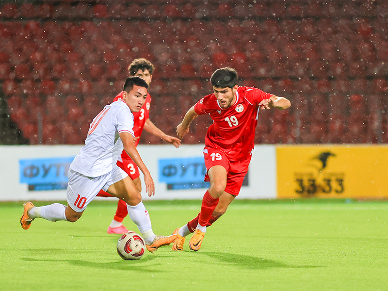 Soi kèo U23 Tajikistan vs U23 Iraq lúc 1h00 ngày 20/4/2024