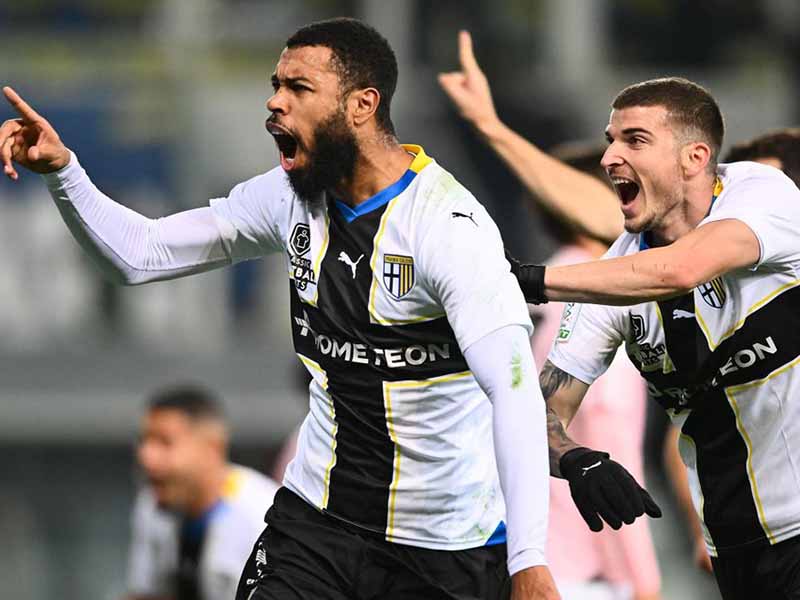 Soi kèo Palermo vs Parma lúc 1h30 ngày 20/4/2024