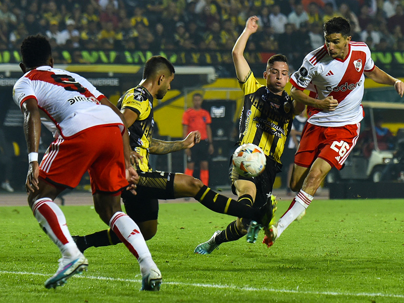 Soi kèo River Plate vs Tachira lúc 7h00 ngày 31/5/2024