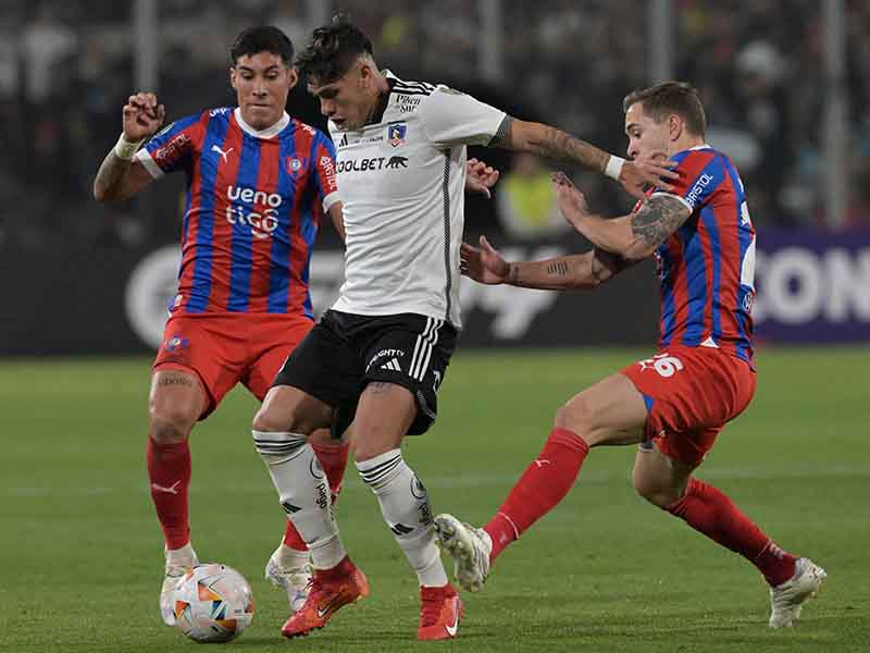 Soi kèo Cerro Porteno vs Colo Colo lúc 7h30 ngày 30/5/2024