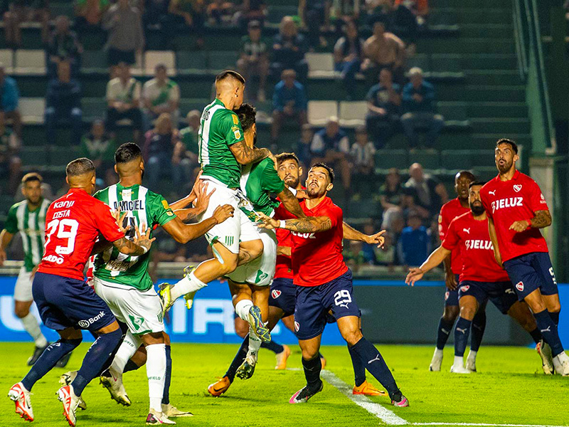 Soi kèo Independiente vs Banfield lúc 7h15 ngày 13/6/2024