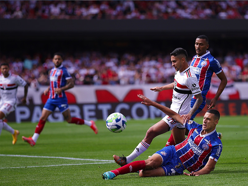 Soi kèo Sao Paulo vs Bahia lúc 2h00 ngày 1/7/2024