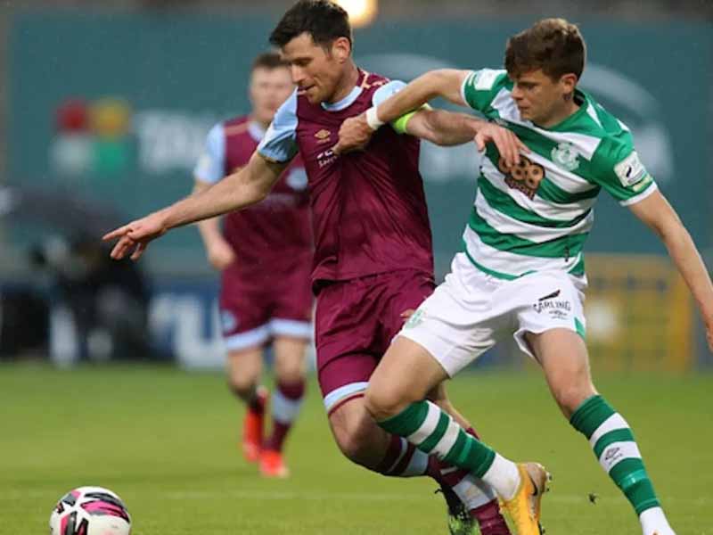 Soi kèo Galway vs Shamrock Rovers lúc 23h00 ngày 3/6/2024