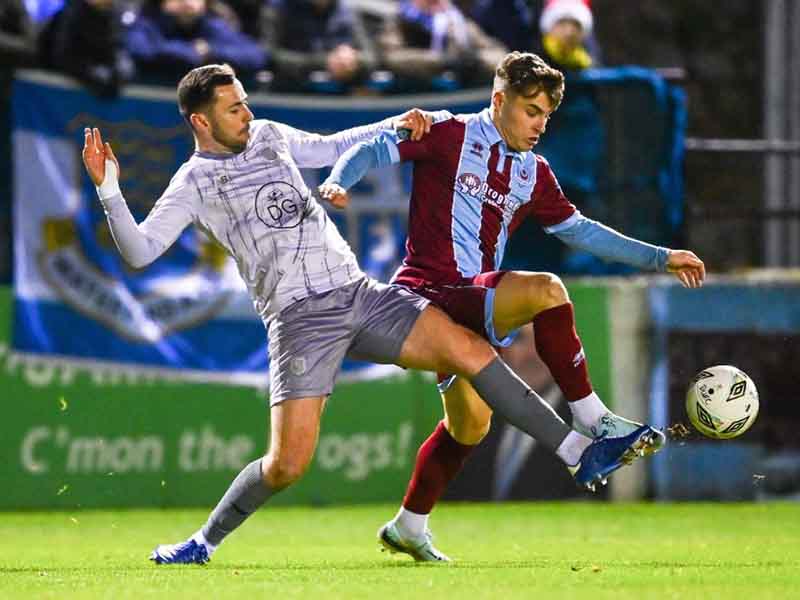 Soi kèo Drogheda vs Waterford lúc 1h45 ngày 27/7/2024