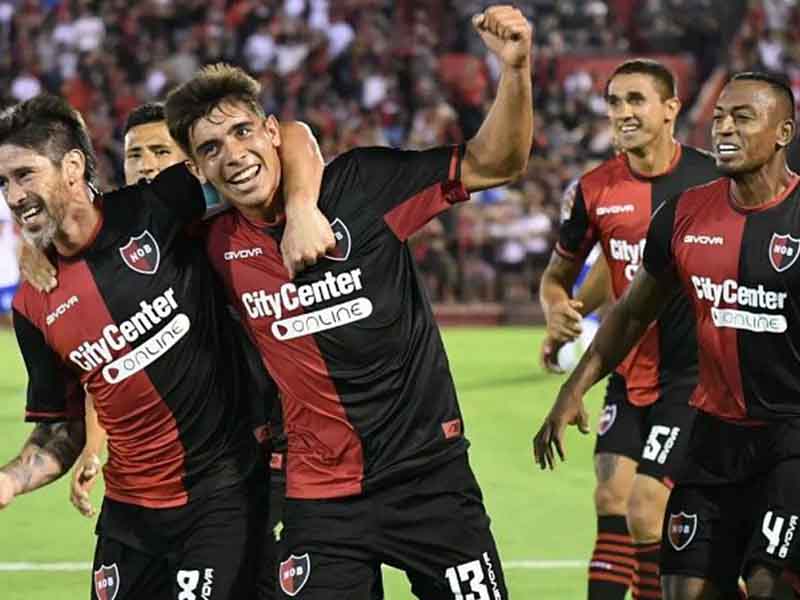 Soi kèo Newell's Old Boys vs Rivadavia lúc 4h45 ngày 24/7/2024