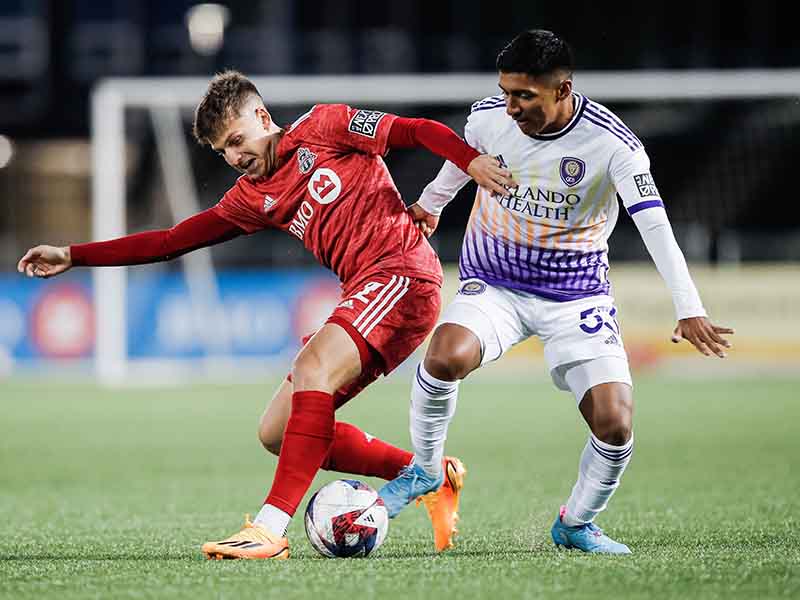 Soi kèo Toronto vs Orlando City lúc 6h30 ngày 4/7/2024