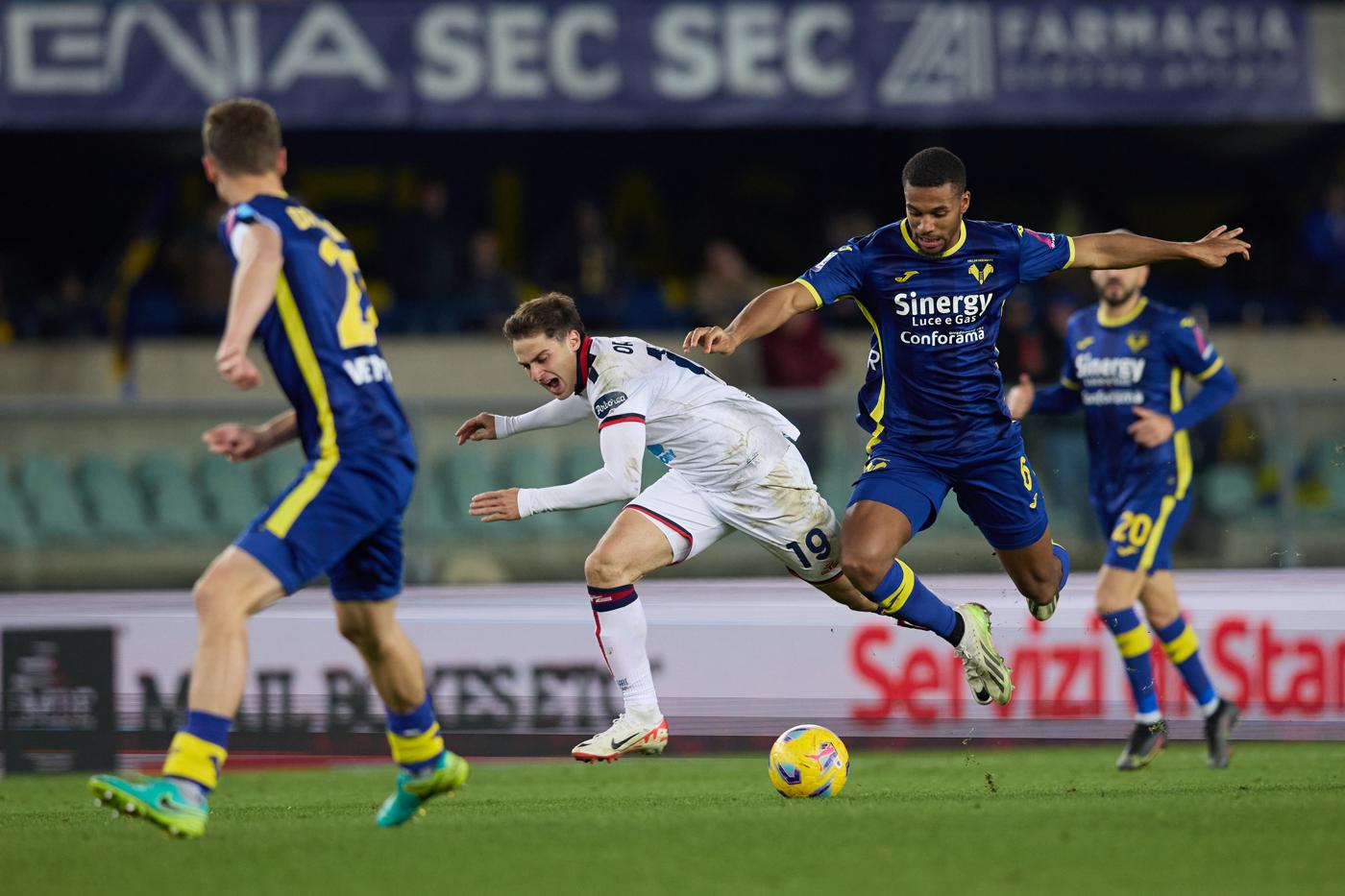 Soi kèo Verona vs Cagliari ngày 29/4