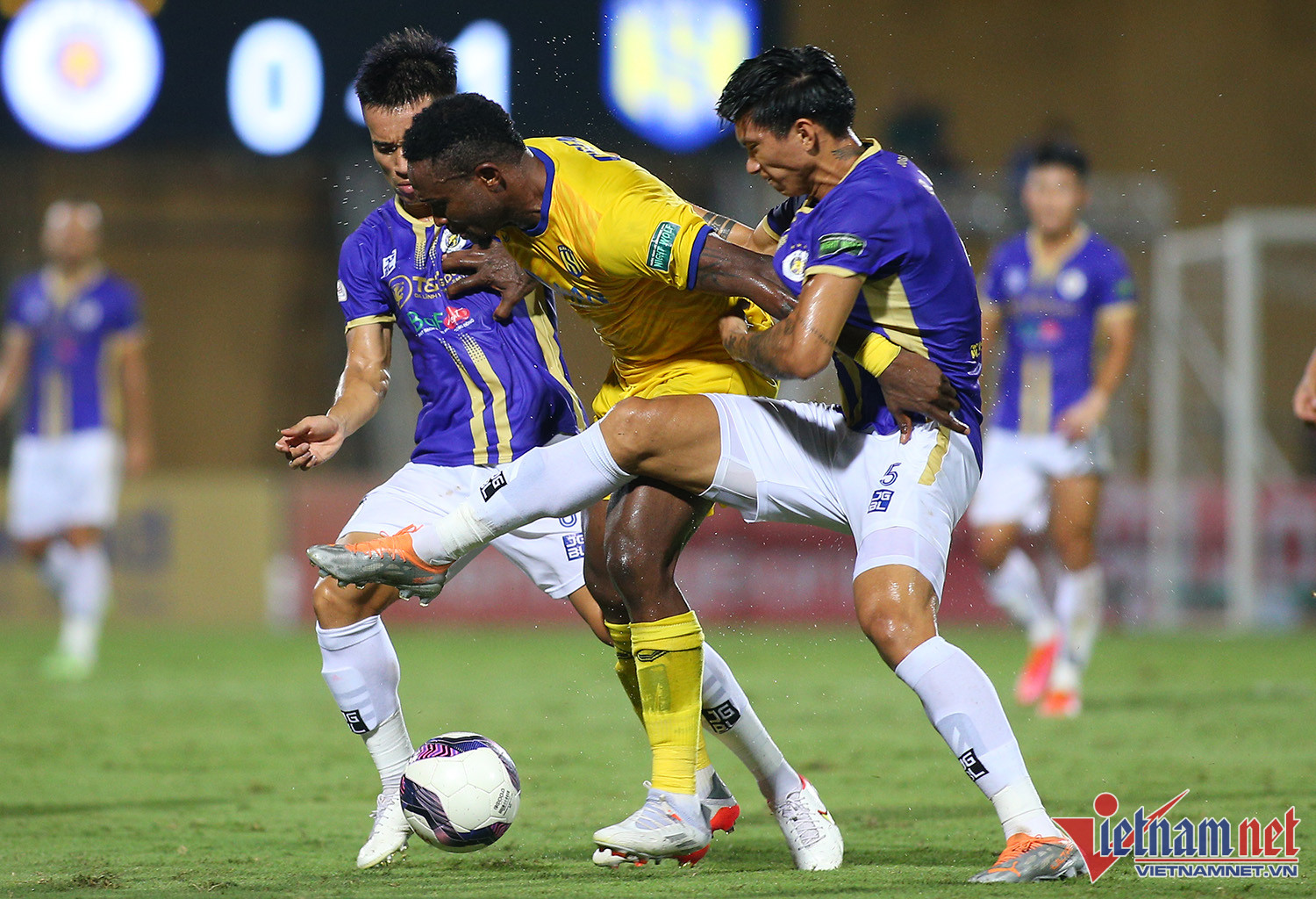 Soi kèo SLNA vs Hà Nội