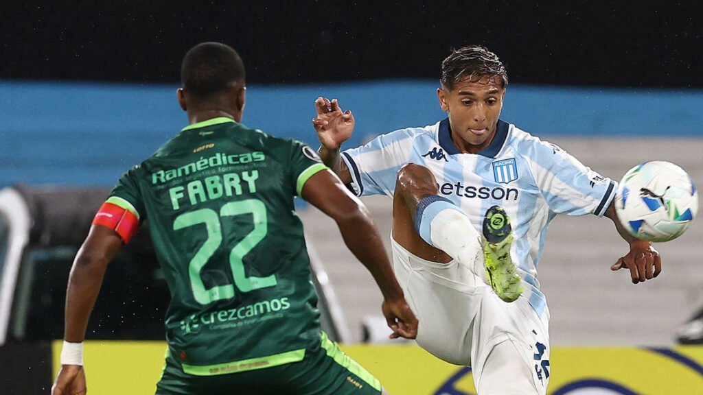 Soi kèo Bucaramanga vs Racing Club ngày 7/5