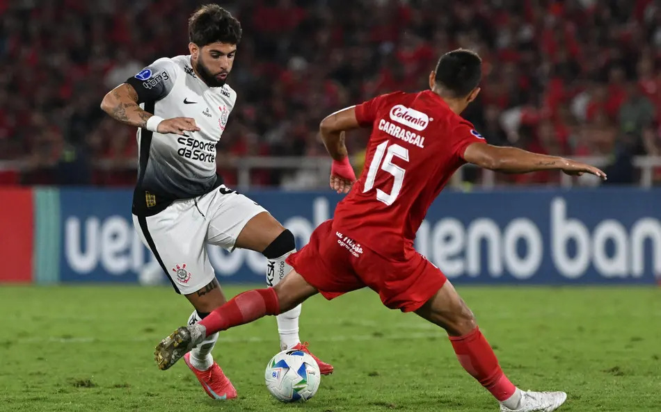 Soi kèo Corinthians vs America de Cali ngày 7/5