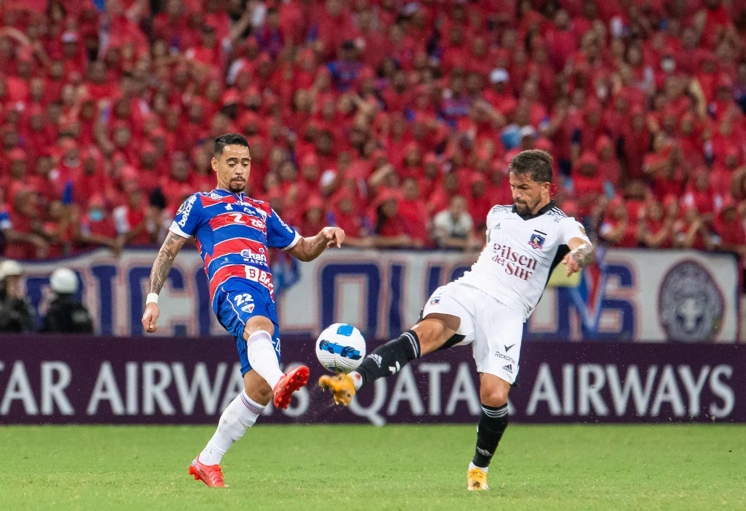 Soi kèo Fortaleza vs Colo Colo ngày 7/5