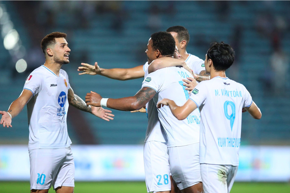 Soi kèo Nam Định vs PVF-CAND