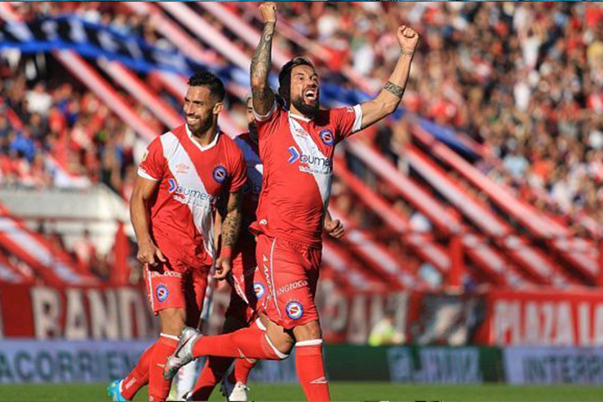 Soi keo Argentinos Juniors vs Lanus