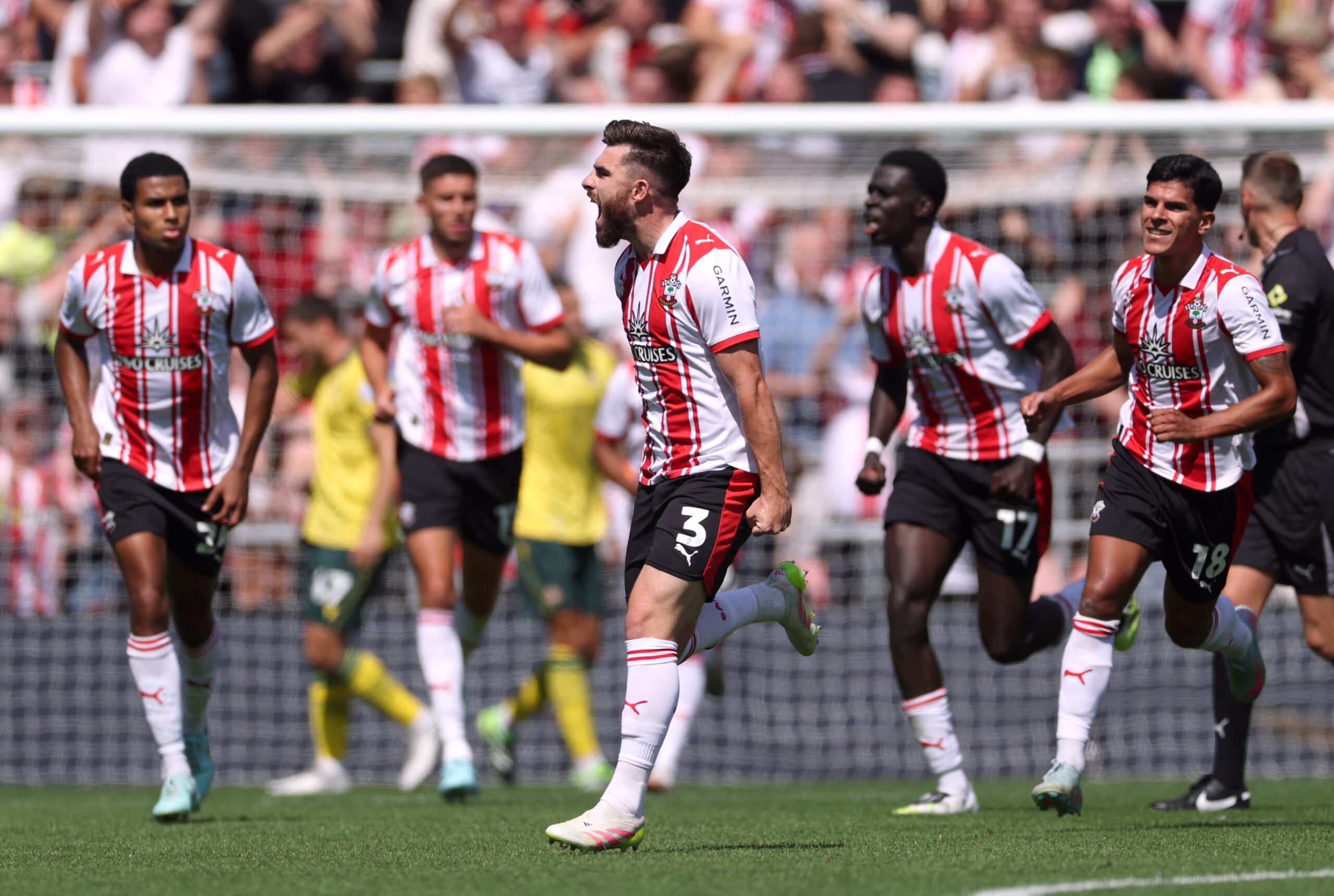 Soi kèo Wrexham vs Southampton