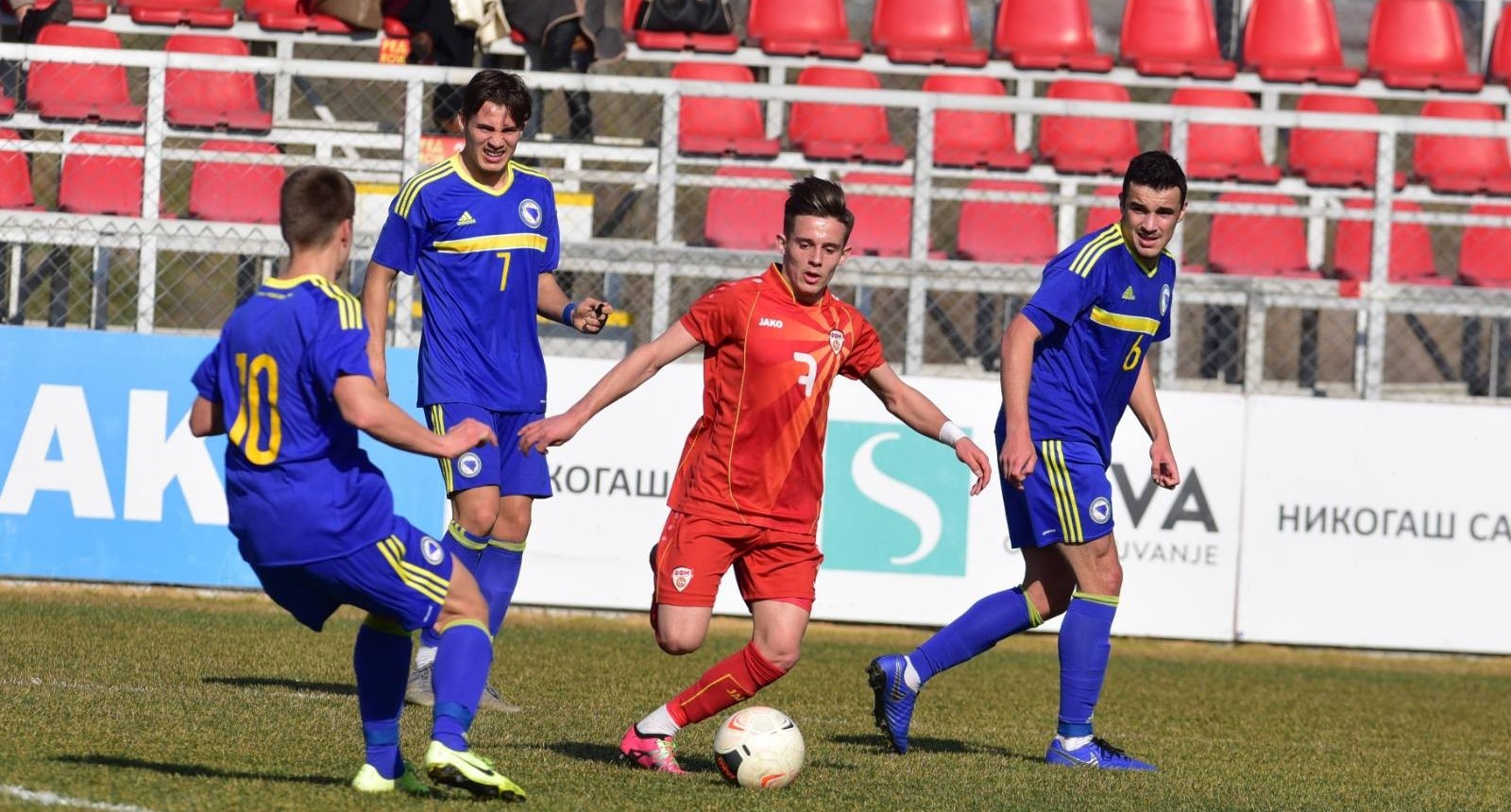 Soi kèo Bosnia vs Macedonia
