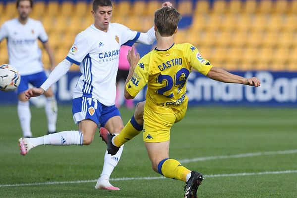 Soi kèo Zaragoza vs Amorebieta lúc 3h00 ngày 26/3/2022